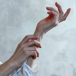 Read more about the article Atopijski dermatitis – zdravljenje s hipoklorovo kislino (HOCl)